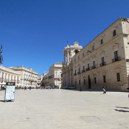 Апартаменты Casa Via Del Crocifisso Сиракузы Экстерьер фото