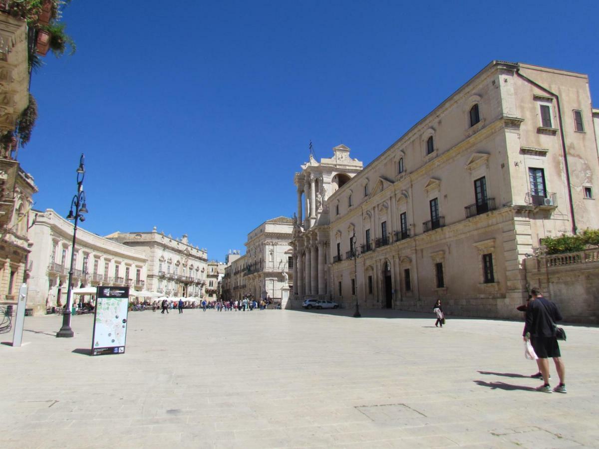 Апартаменты Casa Via Del Crocifisso Сиракузы Экстерьер фото